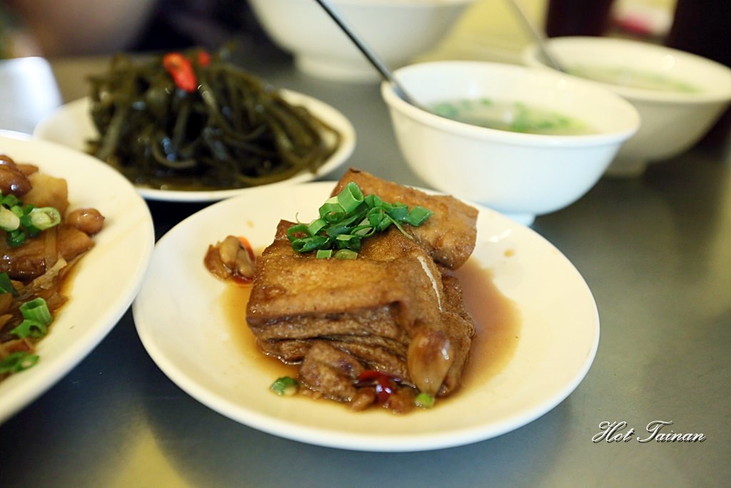 【台南美食】小丰川：記憶中的麵食館，吃了會感動的好滋味~