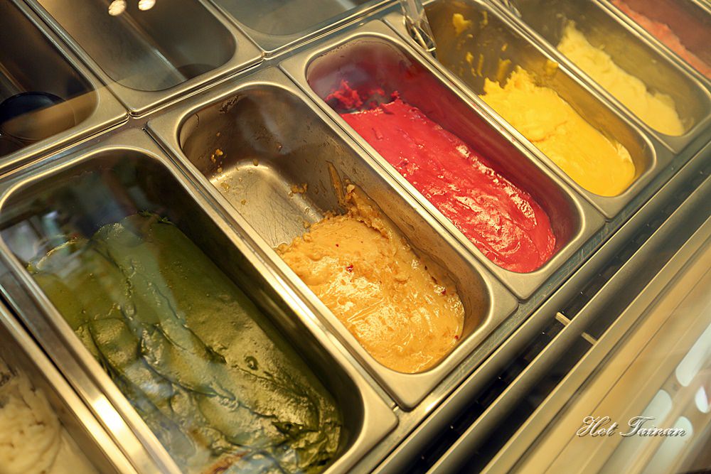 【台南美食】 Amour冰淇淋：當季新鮮水果製作，府中街內好吃又好拍照的店家