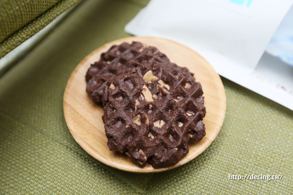 【宅配美食】呷麥先 JUST BAKE：純手作無添加，吃一口最單純的美味餅乾
