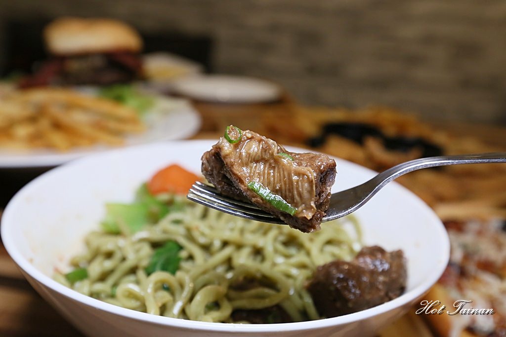 【台南美食】結合台義美三國元素的料理店，衝擊卻又讓人驚喜：多麗思創意廚坊