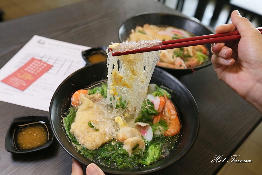 【台南美食】台南美術館周邊必吃台南美食，吃一碗在地味：水仙宮古早味鍋燒麵