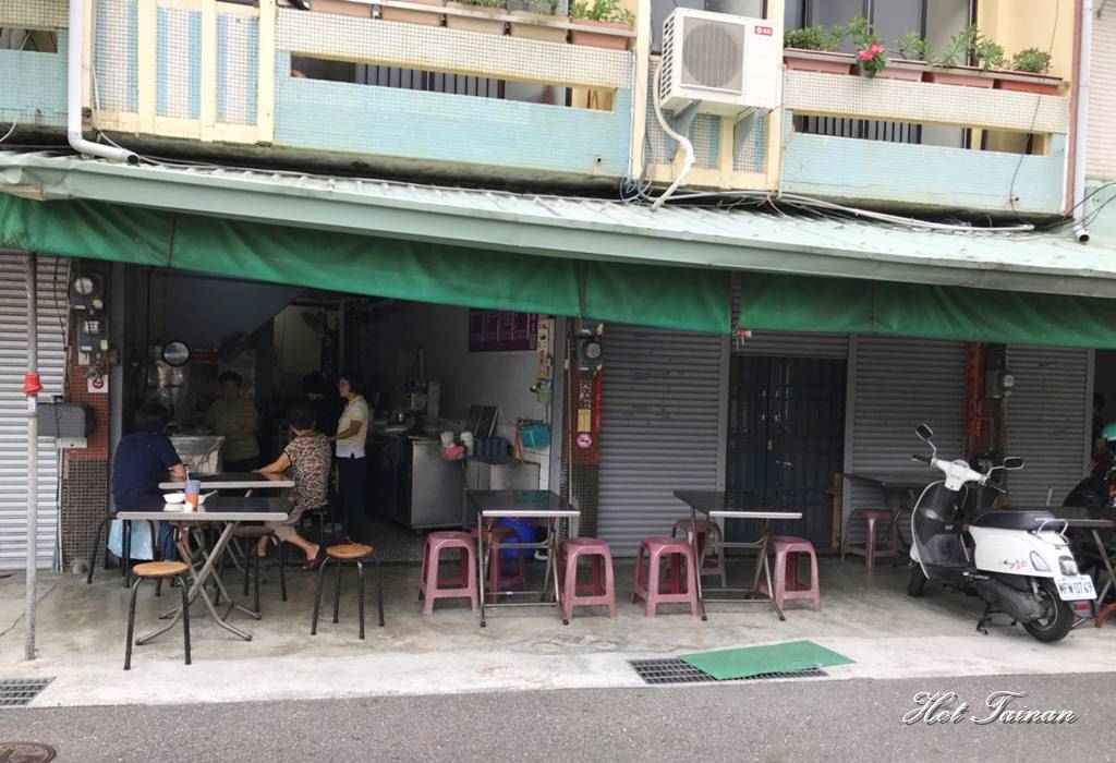 【台南冰店】老台南人在吃的懷舊冰店，冬天限定必吃炸物：維美冰店