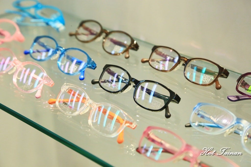 【台南生活】超多款鏡框鏡片太陽眼鏡可任搭，超多好康就在：佳視眼鏡