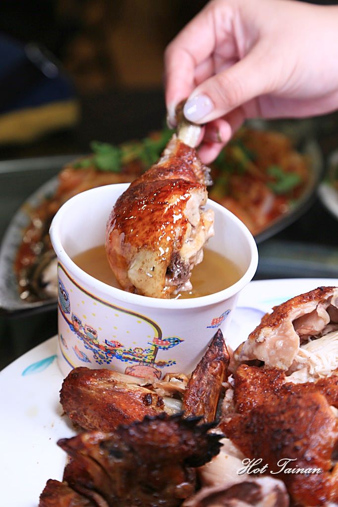 【台南美食】新市區也有甕仔雞料理！不輸關子嶺的在地好味道：家和甕仔雞