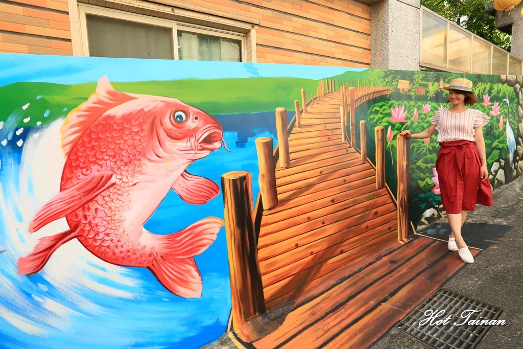 【花蓮景點】重現韓劇經典鯉魚彩繪樓梯，花蓮北濱隱藏版景點：福天宮海洋3D彩繪
