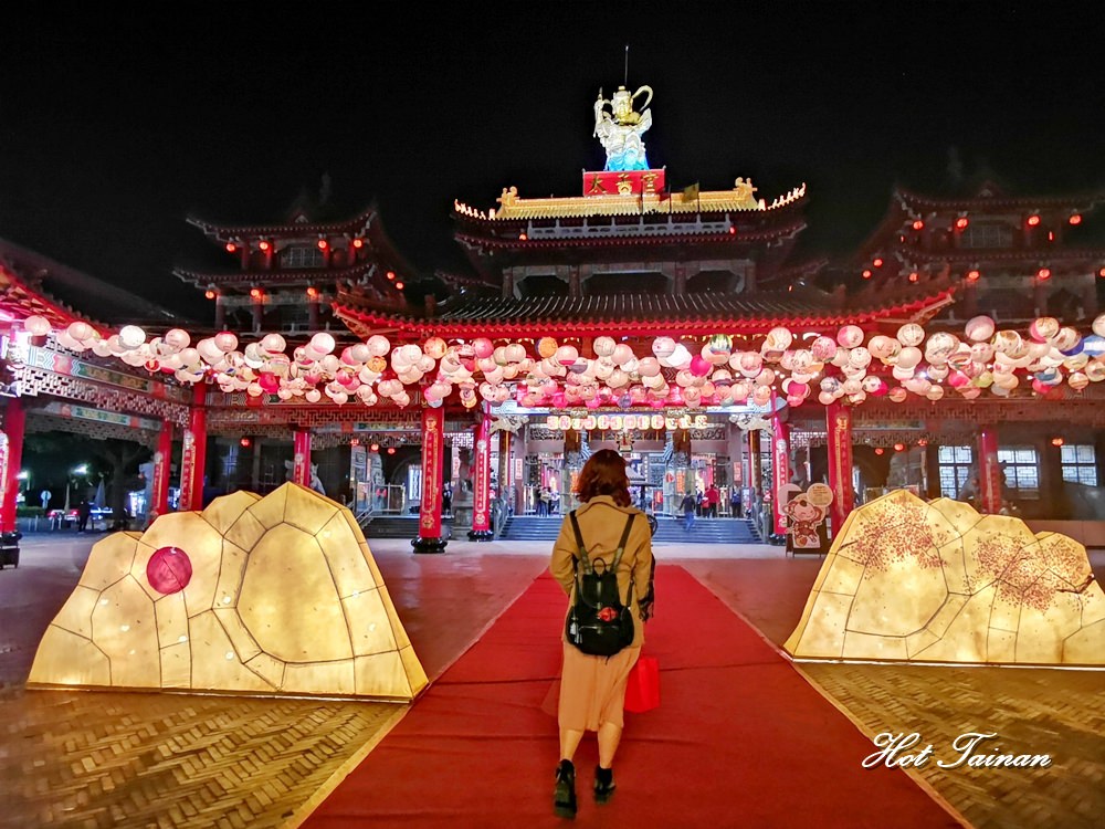 【台南景點】亞洲最大新營太子宮首度大型燈會！台南最新IG打卡點~