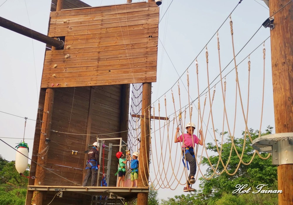 【台南景點】全亞洲唯一兒童戶外冒險體驗場，假日限定開放：樹谷冒險體驗場