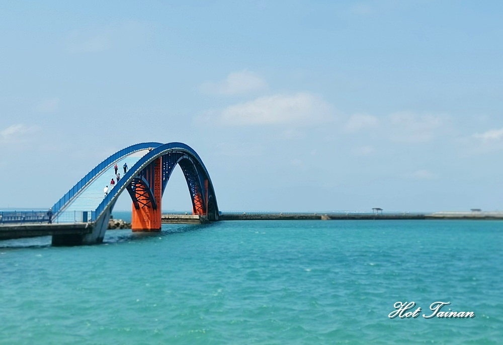 【澎湖景點】澎湖版雲端上的天梯，地中海風情般的美：西瀛虹橋