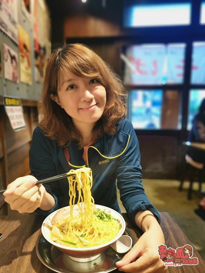 【台南拉麵】根本是在日本！一碗入魂拉麵在這裡，湯頭更是讓人驚豔：中華そば 寶來軒