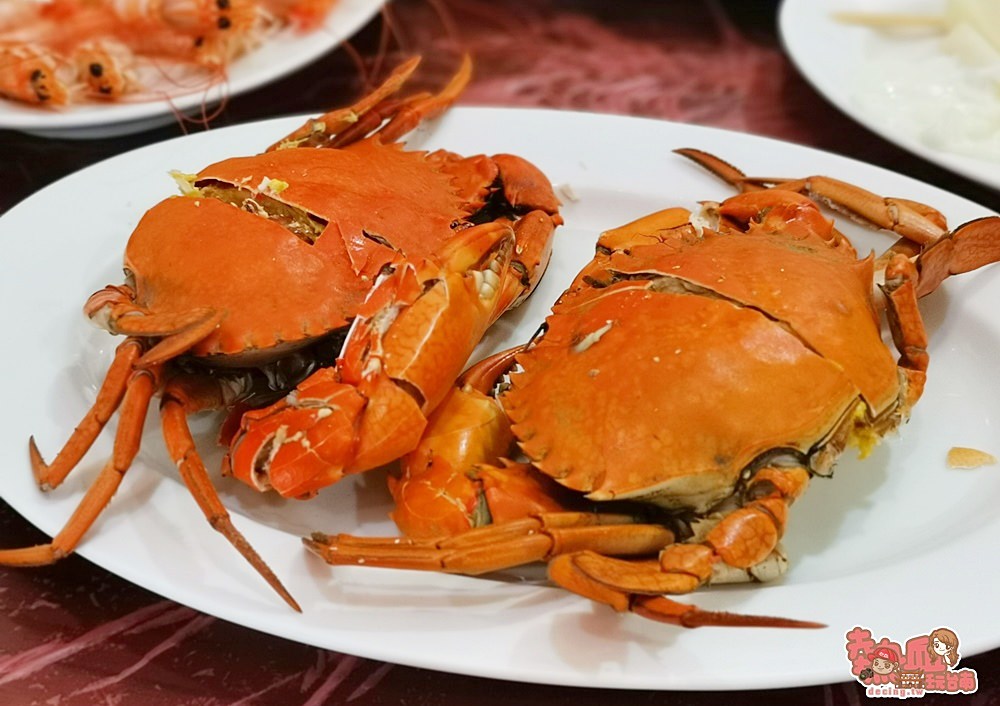 【台南美食】台南吃紅蟳要來這，爆炸的蟹膏超鮮美的滋味啊：土城海產店