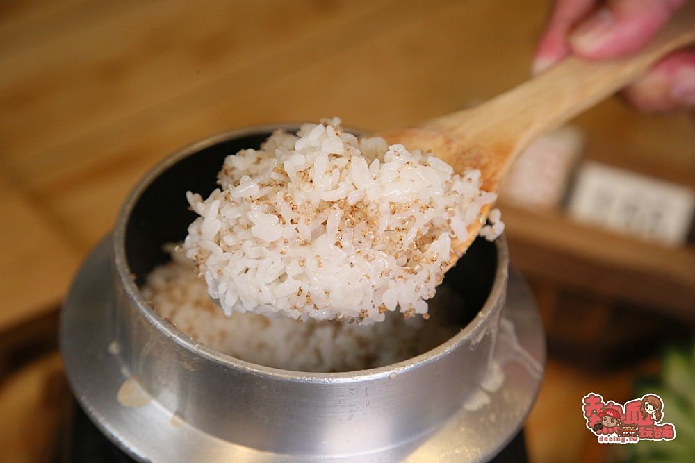 【台南美食】會跳舞的米飯？台南這間釜鍋米料理吃的到：愛搭膳釜鍋米料理