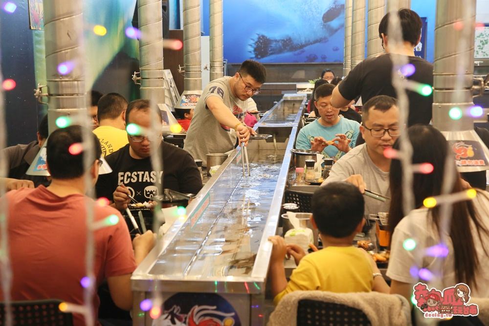 【台南美食】泰國蝦吃到飽，還有生啤酒無限暢飲！以及超多款海鮮熱炒任你吃：台南水道蝦