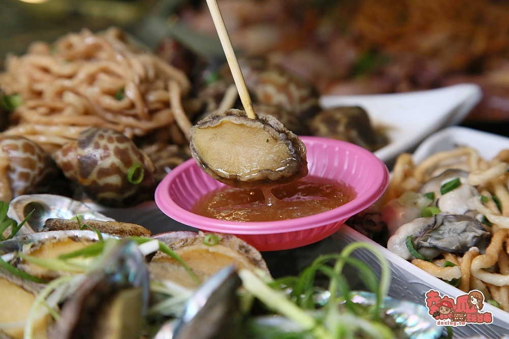 【台南美食】被飲料店耽誤的海產店？台南最浮誇的爆料海鮮意麵都在這：金三益健康茶飲