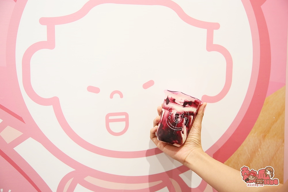 【台南飲料】出其不意的特色優格飲品，女孩們最潮又健康的新選擇：圓石酸奶
