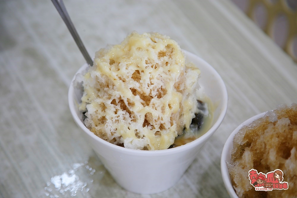 【台南冰店】佳里版的大碗公冰，誠意滿滿吃到你叫不敢：阿三仔冰店