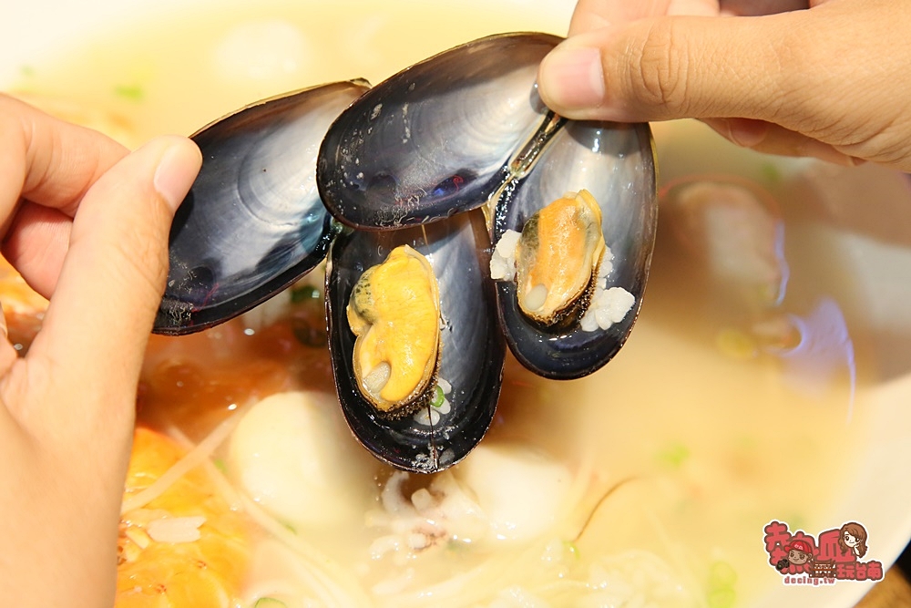【台南美食】台南獨賣珍珠海鮮粥！紅到日本的飲料這裡喝得到：御私藏