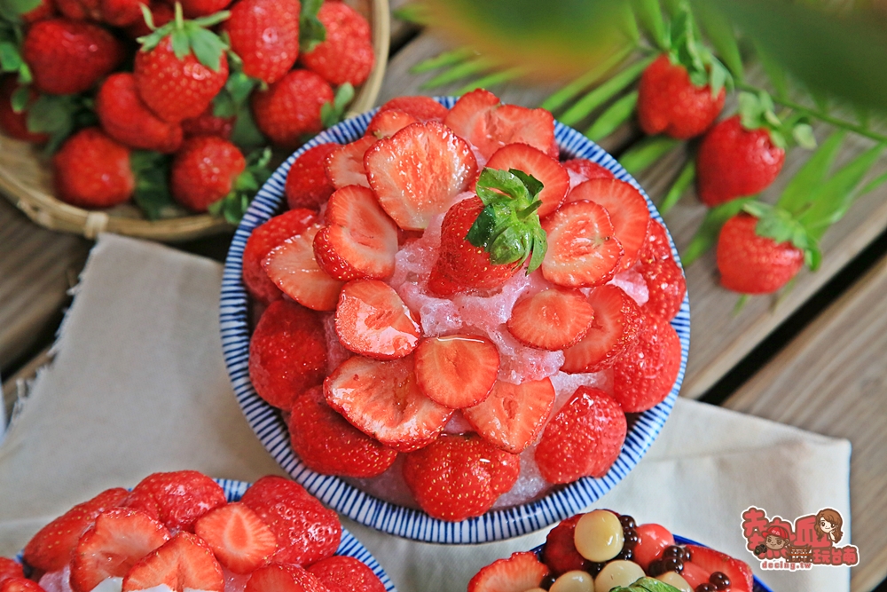 【台南草莓冰】台南草莓冰來了！三款好拍又甜蜜的草莓冰在這，讓你吃完滿嘴幸福味：南泉冰果室
