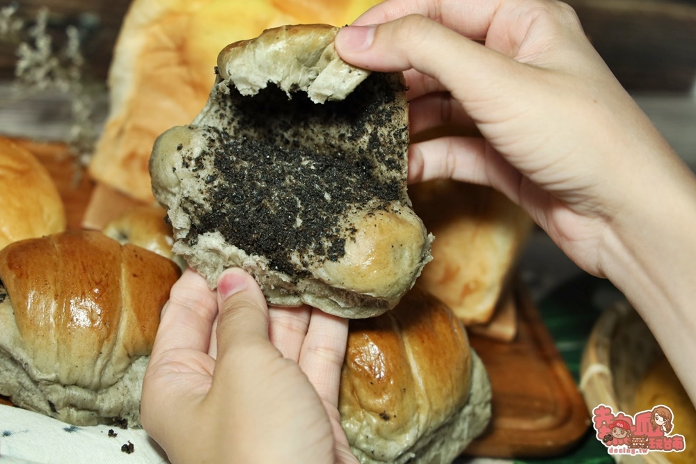 【台南麵包】隱身於長榮路三段巷弄內的人氣麵包店！全女子職人的創作麵包：女子麥面包