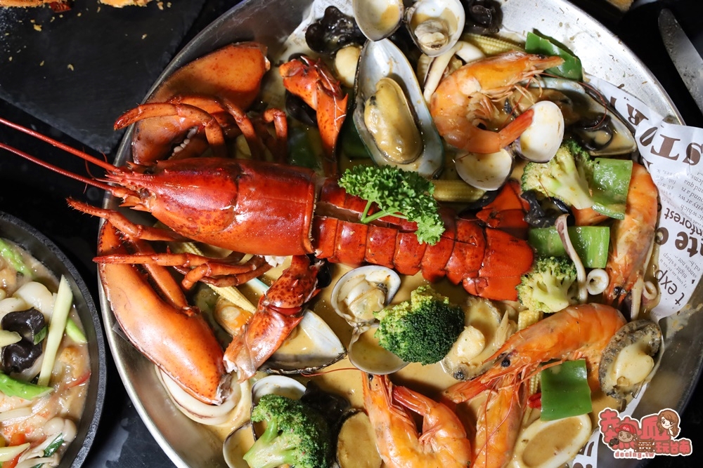 【台南美食】台南過生日就來這！波士頓龍蝦、SHOT摩天輪以及季節限定螃蟹免費送你吃：天馬星空餐酒館