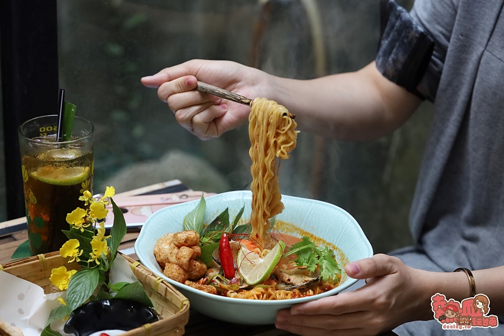 【台南美食】台南最有綠意的泰式料理店！一周只營業三天，植感大叔的日常帶你更貼近台南~