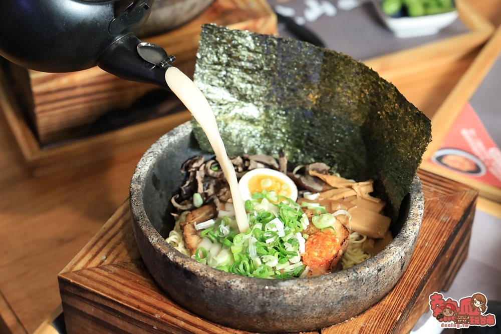 【台南拉麵】台南第一家日本石燒火山拉麵，讓你分秒都吃到熱呼呼的美味拉麵：Jo-sho石燒火山拉麵
