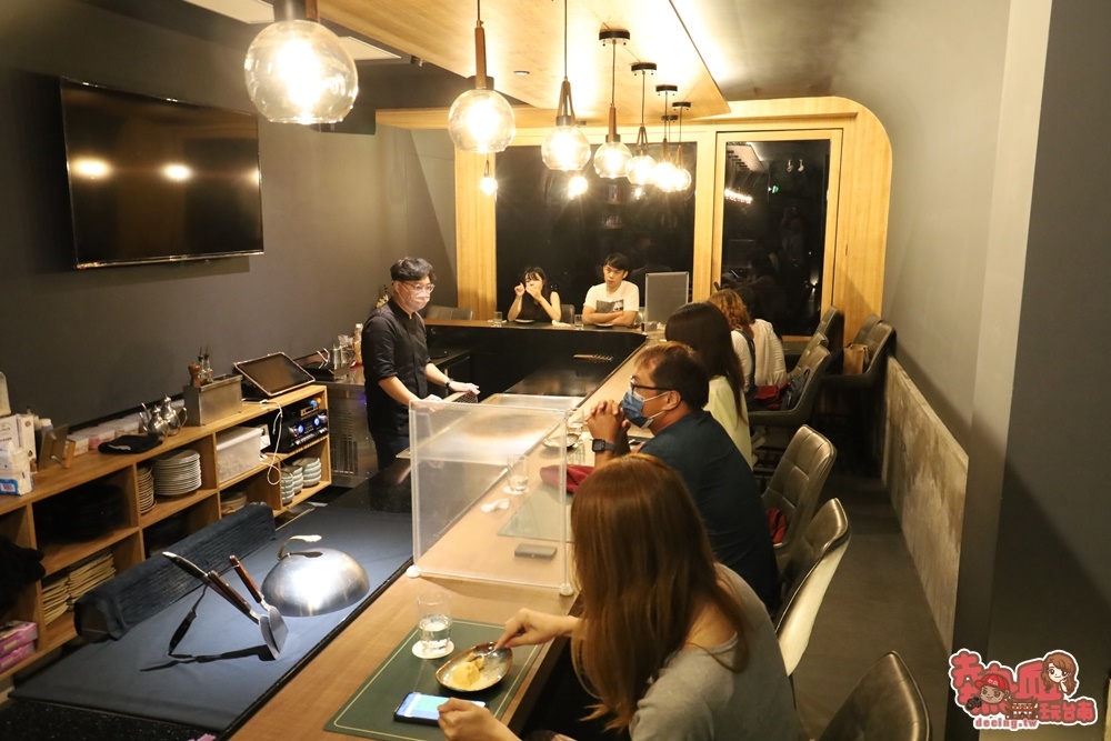 【台南美食】善化區第一間無菜單鐵板燒料理！結合中式日式及義式料理手法，品嘗舌尖上的美味：食光宴鐵板燒料理
