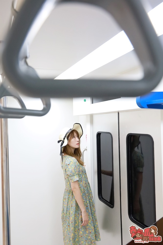 【台南攝影棚】有間小宅影像工作室！南台灣唯一擁有捷運車廂的攝影棚，100坪的空間讓你拍到爽~
