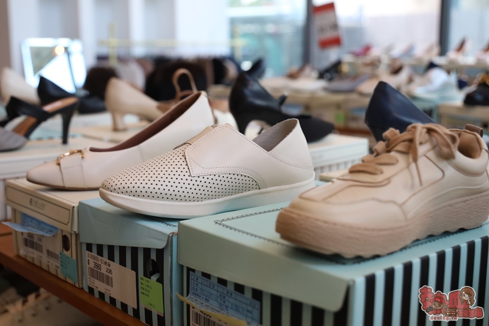 【台南特賣會】台南最狂專櫃女鞋特賣，萬件鞋款最低只要一折就能買到啦：工業七路7號廠拍