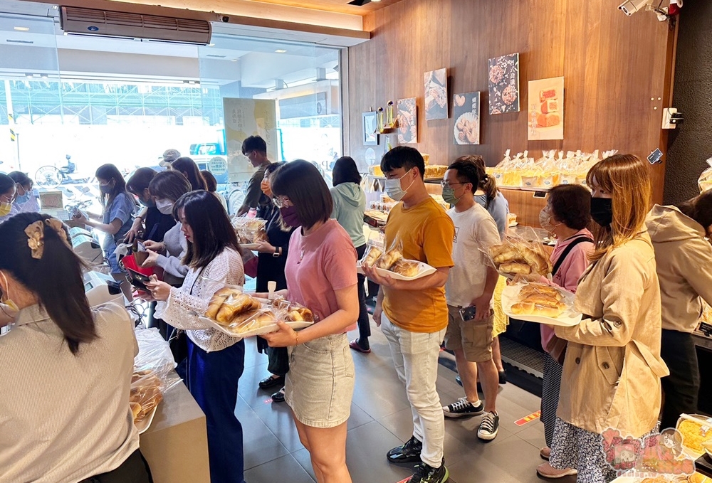 【台南麵包】葡吉麵包！台南最狂麵包店，羅宋和奶露麵包是造成瘋狂大搶購的關鍵~