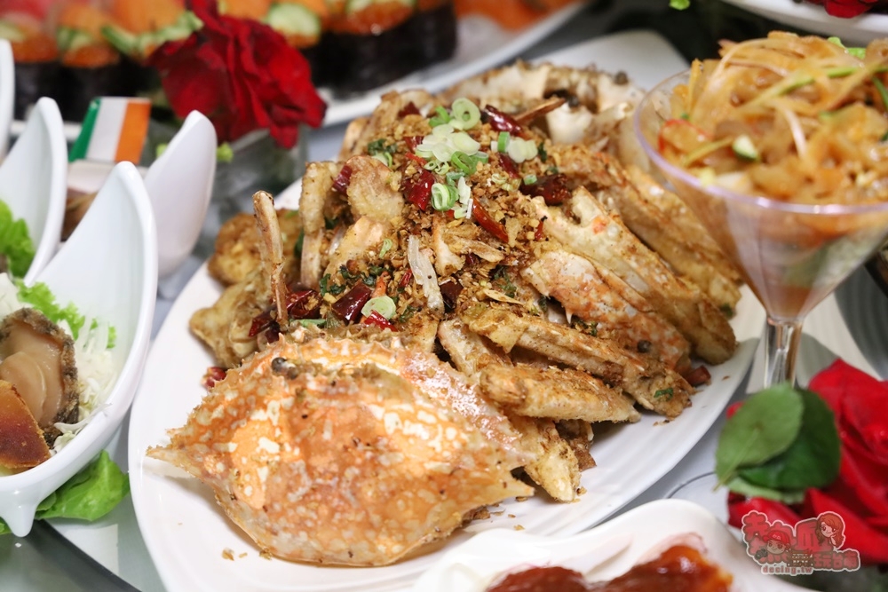 【台南美食】台南唯一！海鮮版的滿漢全席，一道菜竟然就多達20道澎湖海鮮，預約才能吃到喔：涵花庭