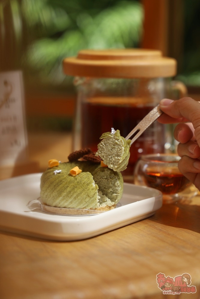 【台南美食】THE CARGO茶屋：台南最美景觀茶屋，超chill峇里島風！甜甜圈造型生乳酪蛋糕更是必吃~