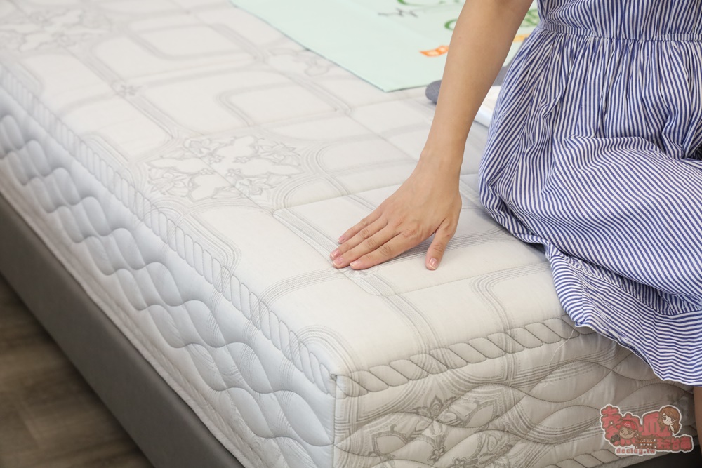 【台南寢具】億進寢具！全台獨家專利，量身訂做專屬個人客製床墊，雙人床再也不用互相遷就了~