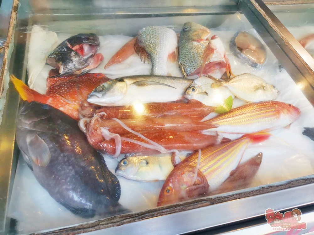 【台南美食】水仙宮三兄弟魚湯店！隱身在菜市場的魚湯店，漁獲當天現捕，早上六點就能吃到~