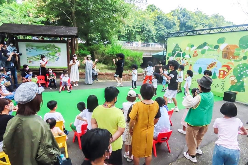 【台南活動】慢慢來兒童市集！台南12月最好玩兒童活動，森林裡的兒童市集，還有獨木舟等你來體驗~