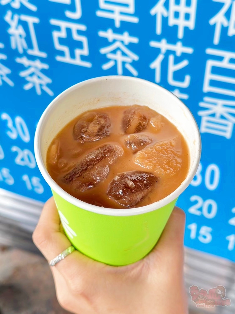 【台南飲料】西港無名紅茶店：隱藏版飲料店，最便宜只要10元，古早味花生牛奶一定要喝~