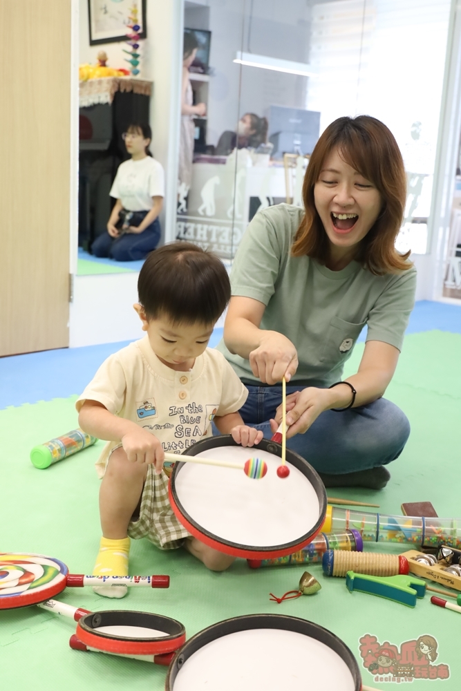 【台南親子】Music Together By Stella:台南少見嬰幼兒音樂律動課,0~8歲課程均有,還有限定親子農場夜光派對~