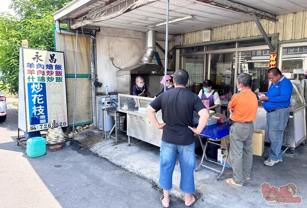 【台南美食】永昌美食坊:藏身在佳里鐵皮屋下的人氣麵店,吃一個在地人的日常~