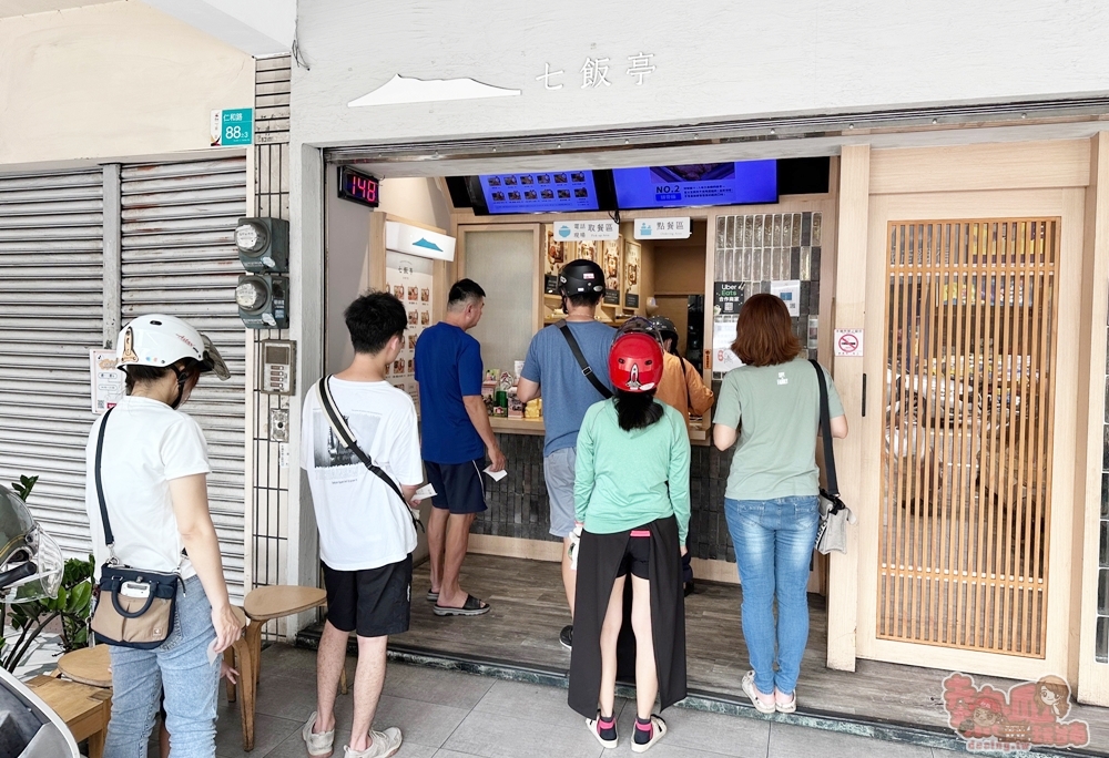 【台南美食】七飯亭:日系風格便當店,台/日/泰式三種系列可挑選,使用台東關山米,最愛雙拼便當~