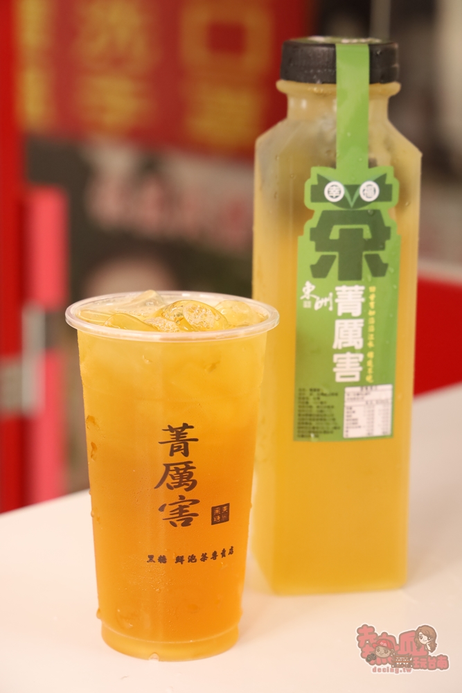 【台南飲料】東洲黑糖奶舖:飲料店直接霸氣租下停車場供客人免費使用,10/5~10/6限定兩天黑蛋奶買一送一~