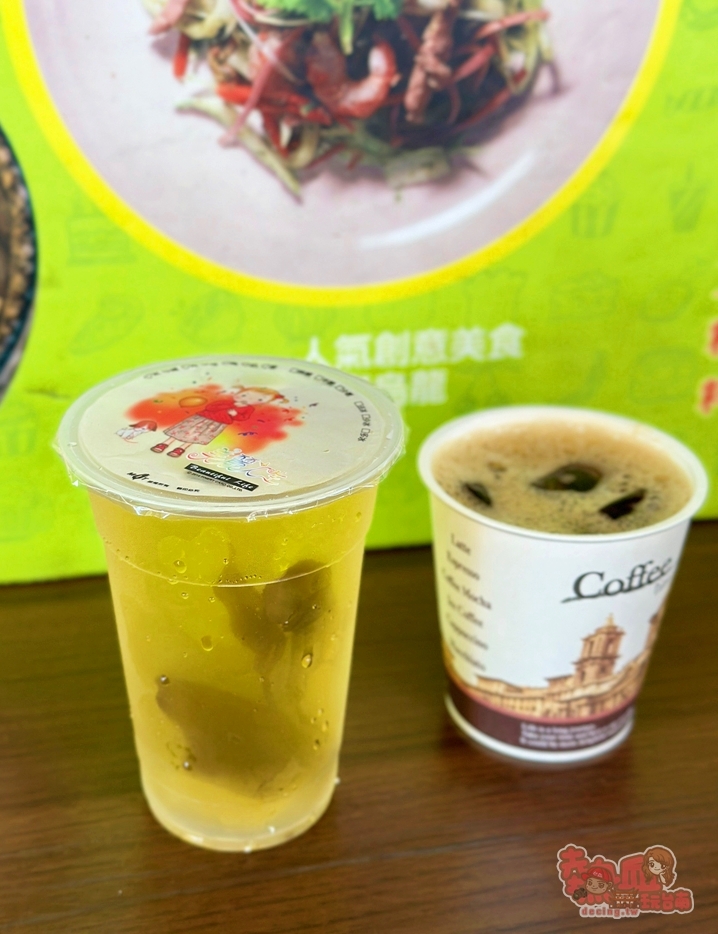 【台南美食】轉角廚房:隱藏在鴨母寮的老饕小店,必點乾炒意麵尬古早味吐司,乾炒意麵還能吃到火燒蝦~