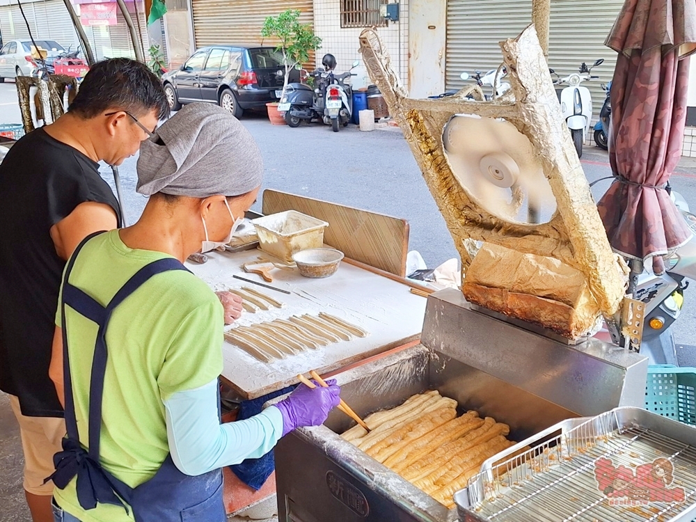 【台南美食】健康早點:武聖路上的健康早點,自製現炸油條超酥脆,燒餅油條控必來~