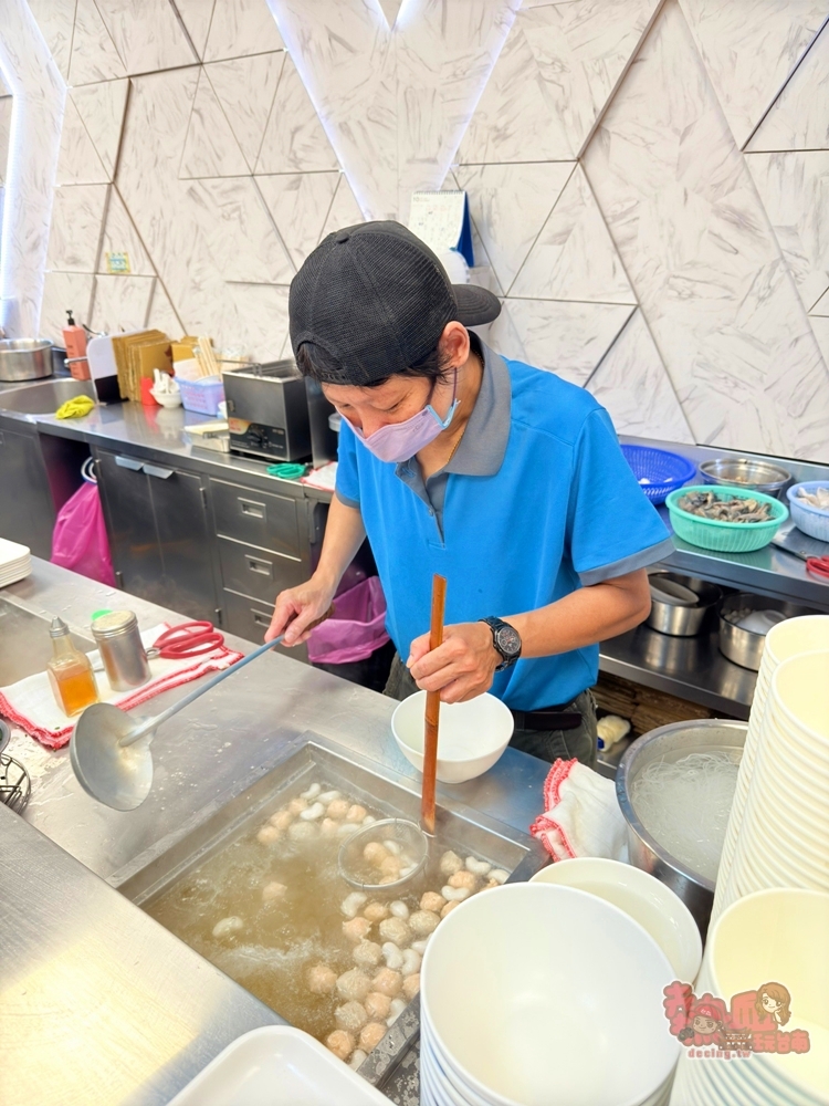 【台南美食】永記虱目魚丸:老台南人的回憶早餐店,新風貌搭配老味道,仍然深受台南人喜愛~