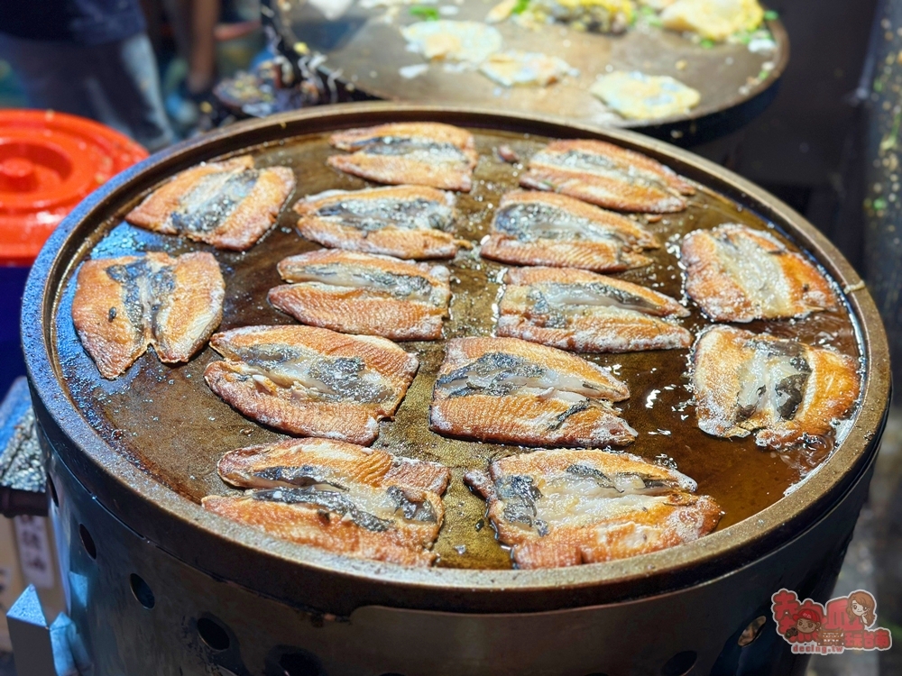 【台南美食】阿翔蚵仔煎:新營鏘鏘鏘炒飯,話題度十足的人氣美食~