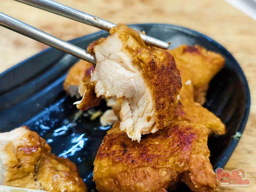 【台南美食】町昌肉燥飯:安平肉燥飯最強者,但其實海產粥才是我的最愛~