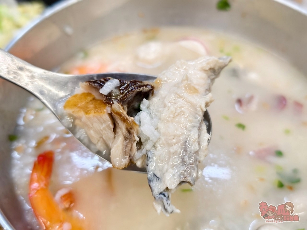 【台南美食】町昌肉燥飯:安平肉燥飯最強者,但其實海產粥才是我的最愛~