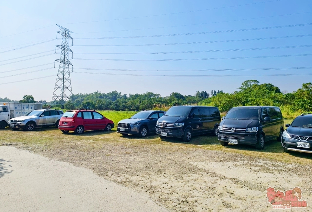 【台南美食】怡東農園餐廳:隱藏在山區農場內的神祕餐廳,必吃水晶雞,戶外田園卡拉OK只要10元就能歡唱~