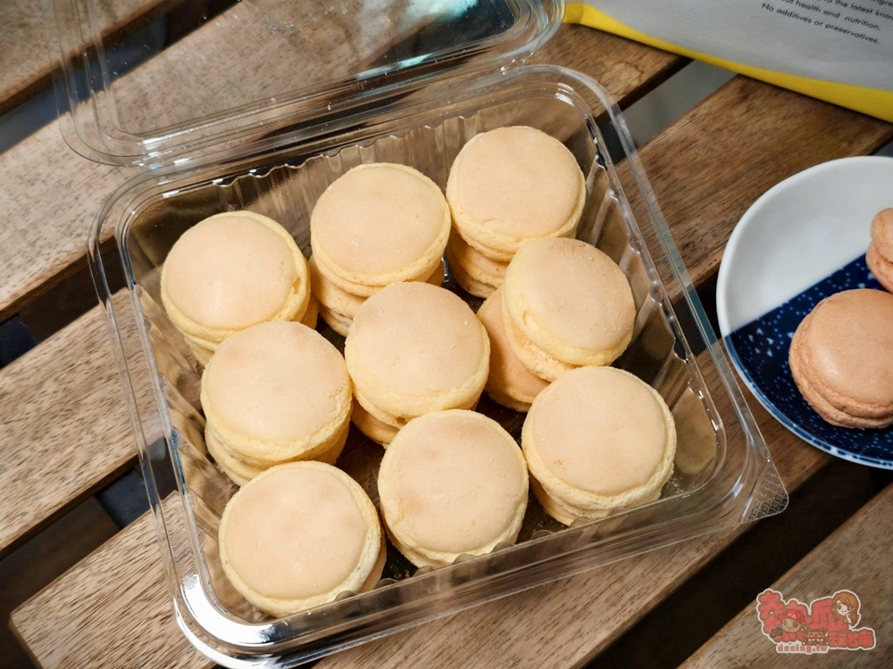 【台南快閃甜點】Bear Bakery小熊菓子:超人氣小熊菓子台南快閃,超好吃馬卡龍小圓餅,一開賣就大排長龍~