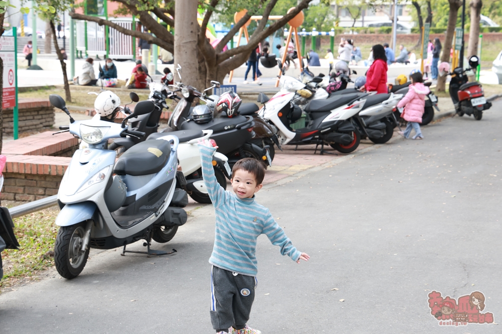 【台南親子公園】歸仁運動公園:釋迦+高鐵雙主題特色公園,分齡規劃,玩起來更安全~