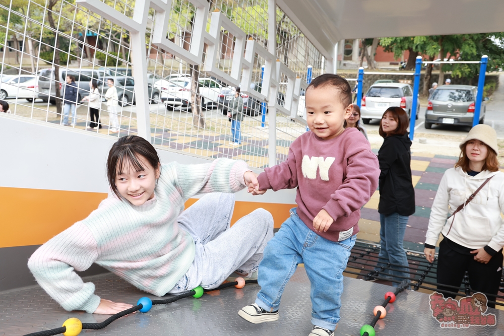 【台南親子公園】歸仁運動公園:釋迦+高鐵雙主題特色公園,分齡規劃,玩起來更安全~