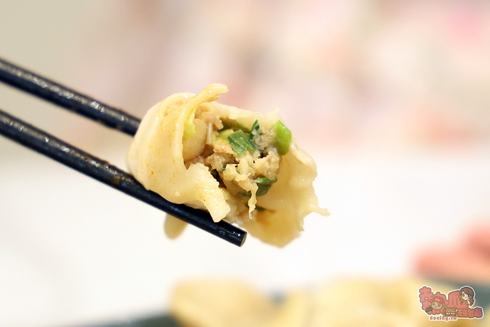 【台南美食】麵兒見:善化人氣老店安平館,傳承至山東老味道,必吃老滷黑白切,川味麻辣拌麵越吃越涮嘴~